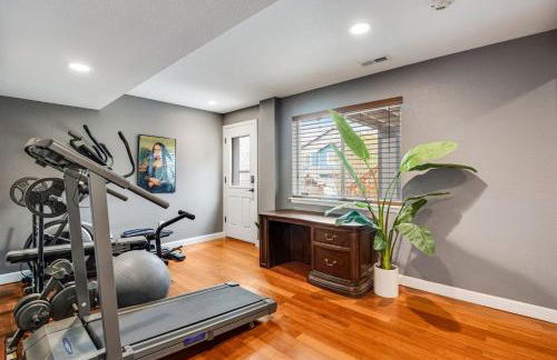 5 bed 4 bath and Pet friendly - Photo 48