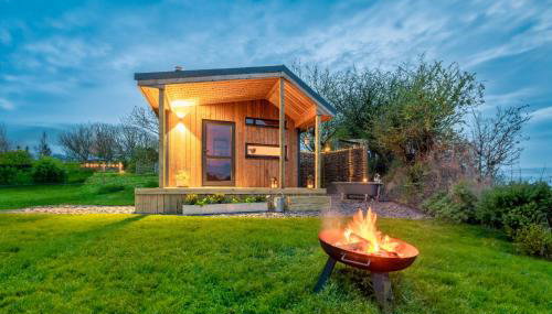 Luxury Glamping Cabin with Outdoor Bath on Cornish Meadow - Foto 2