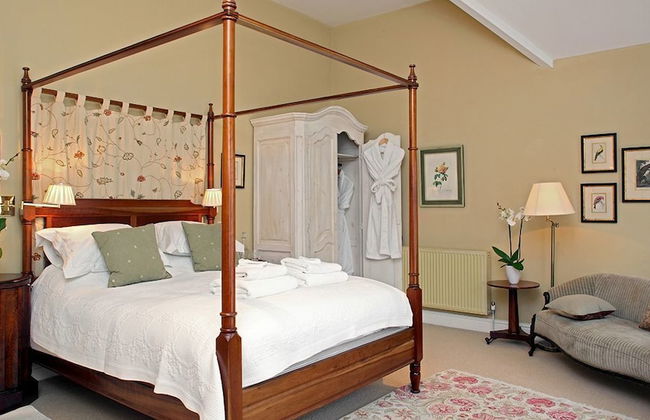 Weir Cottage - Photo 3