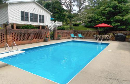 1 Mi to Dtwn Home with Fire Pit and Deck in Hudson! - Foto 2