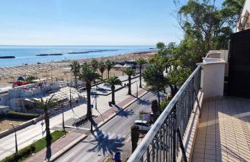 Mansarda Fronte Mare con servizio spiaggia incluso a Roseto degli Abruzzi - Foto 49