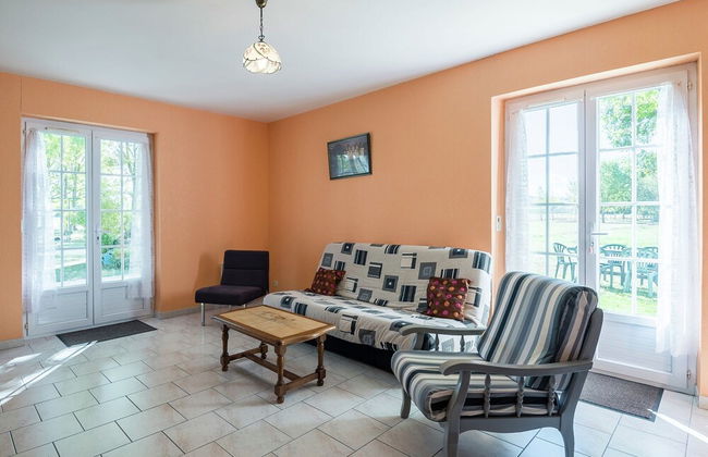 Spacious Holiday Home in Saint-nexans With Terrace - Foto 21