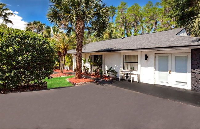 7 Room Saddlebrook Golf SPA Villa 5BR 4BA - Photo 13