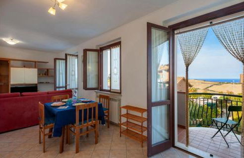 Lovely Apartment In San Costanzo - Foto 12