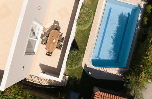 Christina Villas, Steps to Sandy Beach, By ThinkVilla - Photo 5