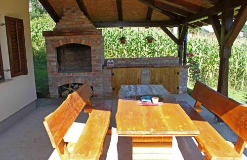 Holiday home Ema - Foto 29