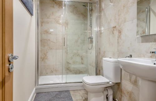 Two Chainbridge Barns - Foto 14