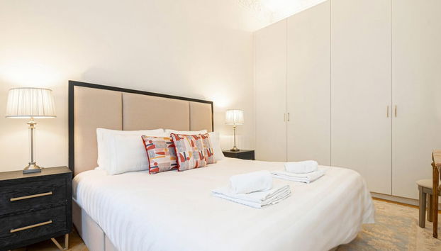 Beautiful Belgravia Apartment by Underthedoormat - Foto 4, Habitación