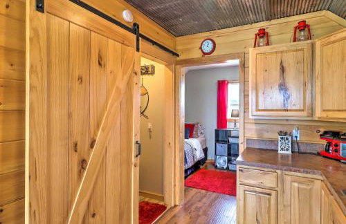 Rustic Norfork Studio with Million Dollar View! - Foto 10