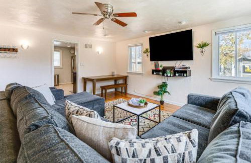 Walk to Old Town Lafayette! Cozy Couples Escape - Photo 1