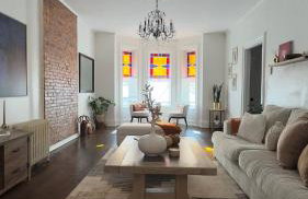 Bright & Spacious Home close to NYC and World Cup - Photo 1