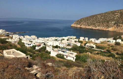 Cozy Studio in Beautiful Apollonas Beach Naxos - Photo 21