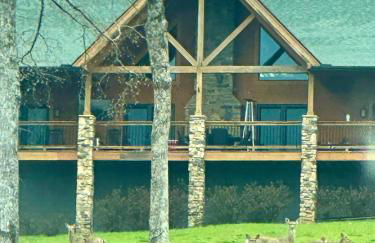 Luxury Mtn Log Home- Sevier Lodge at May Ridge - Foto 37