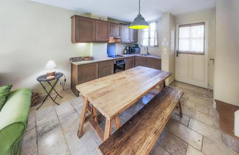 2 Bedroom Cozy Home In Saint-Laurent-De-La-Ca - Foto 11