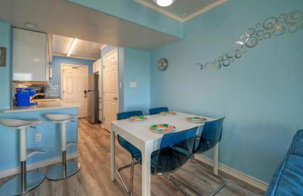 Oceanfront Condo w/ Private Balcony Pool + Tennis Bubbly Blew by Avantstay - Foto 28