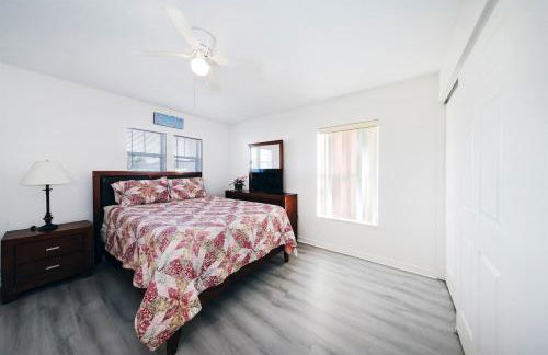 Spacious 6BR 4BA Villa, Private Pool, Near Disney - Foto 23