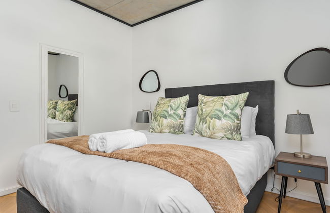 Bridgewater One Luxury Apartments - Photo 13