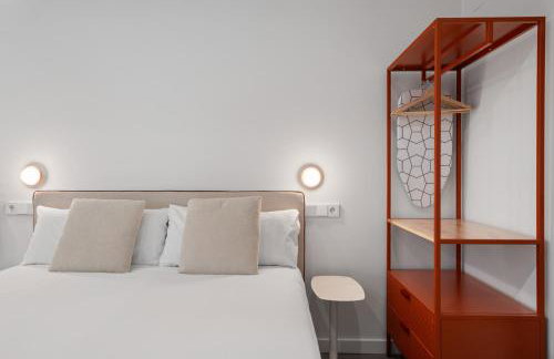 Confort y Ubicación en Madrid - Santero Suites - Photo 12