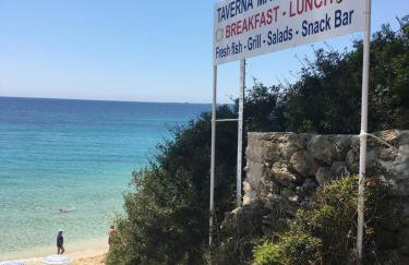 Regina Apartments - Photo 20