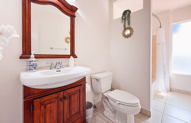 Waterfront Florida Vibes and Views - King Bed - Foto 15