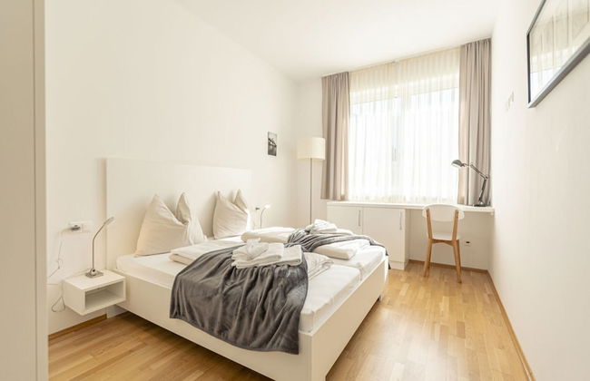 Pleasant Chalet on the ski Slopes - Photo 3