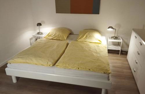 Altstadt Bonn mit eigenem Parkplatz und Garten - Foto 9