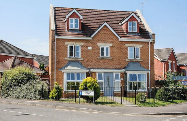 5 Bed Detached House - Sleeps 14 - Photo 51