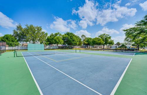 6 Mi to Lake Louisa State Park Home with Pool - Foto 30