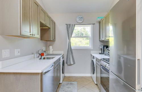 Close to Beach and P-Town! Cottage with Bay Views - Foto 6