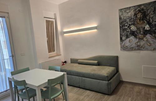 Libra Apartment - near Train Station & Wi-Fi - Foto 3