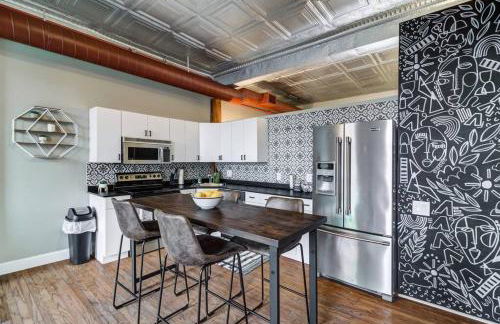 Good Vibes Loft - DT CLE Walk To All The Stadiums - Foto 5