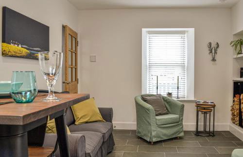 Fifie Cottage - Photo 4