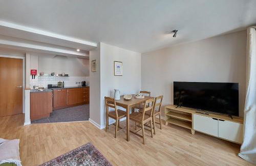 Luxury 2-Bed Penthouse In Deansgate I Free Parking - Foto 7