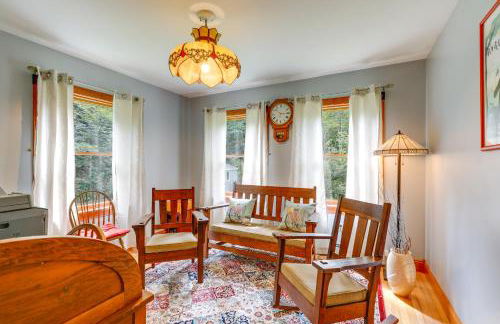 Meriden Village of Plainfield Home with Backyard - Foto 11