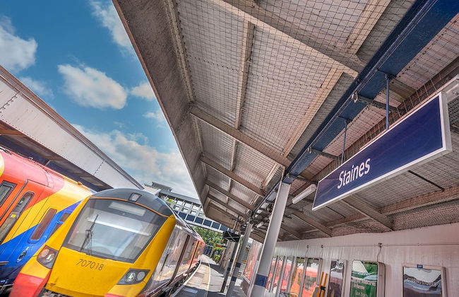 Train Station Serenity - Photo 20