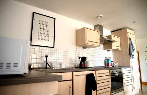 The Comfort Hub - Leeds Train Station - Foto 33