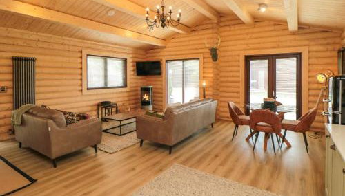 Carlton Lodge 1 - Photo 4