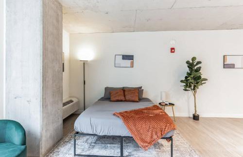 2 Centrally Located DT Luxury studios at City Club - Foto 21