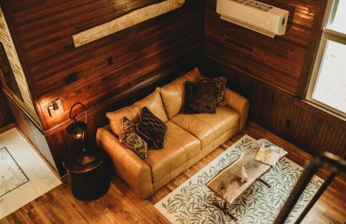 Bell Tower Suite Private Riverfront Stay Near Charleston WV - Foto 36