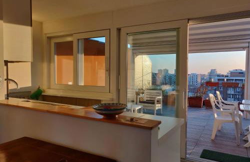 Exclusive rooftop apartment with large terrace in Solari/Tortona - Foto 11