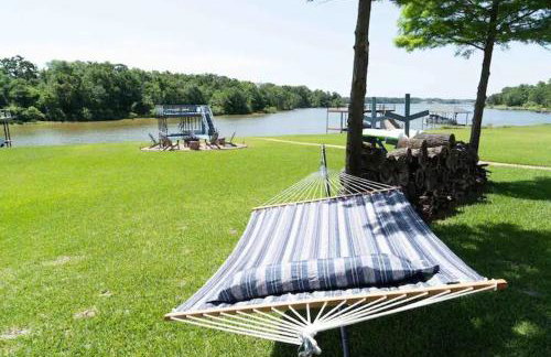 Pelican Estates Lake House at Cedar Creek Lake - Foto 15