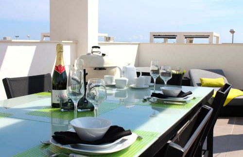 PENTHOUSE OASIS BEACH - Foto 19