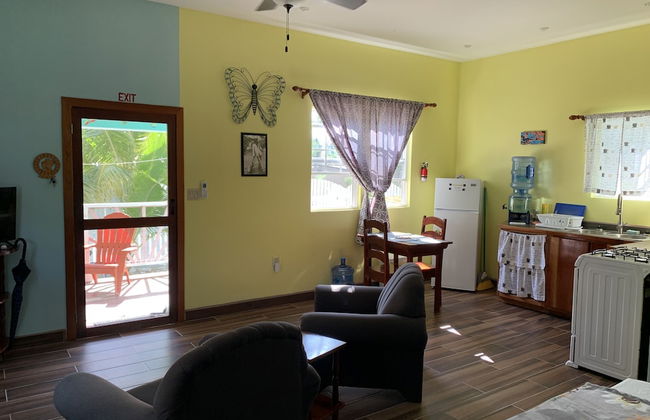 The Lily Pad II - Foto 2