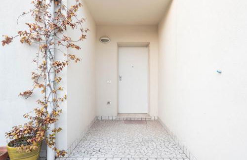 GuestHost- Exclusive Villa with Private Garden - Foto 41