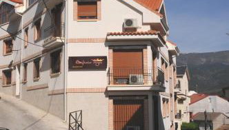 Edificio Reyes - Photo 1
