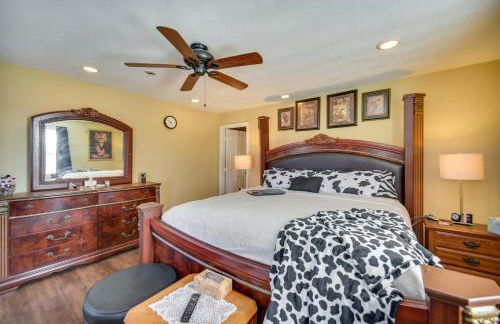 Private Yard and Patio BBQ! Norfolk Home Near Dtwn - Foto 12