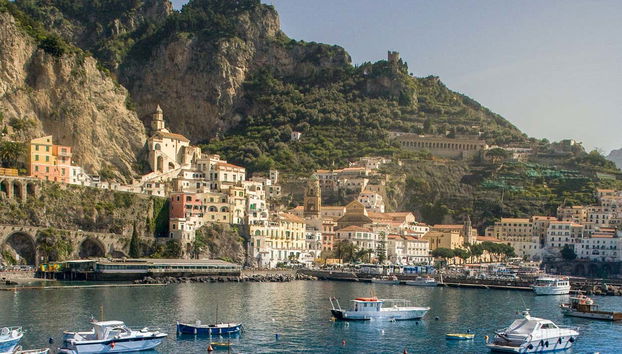 Vista panoramica su Amalfi