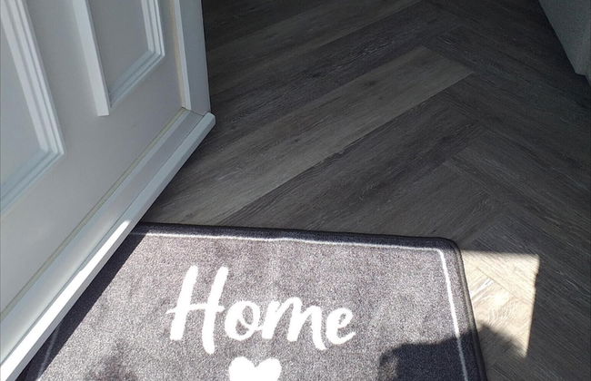 2 Bed Chalet Sleeps 4- Parking, Garden, Near Beach - Foto 19