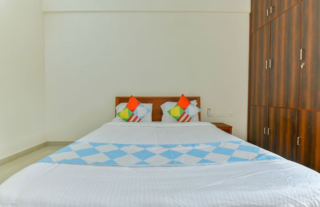 OYO 18602 Home Spacious Stay Near Lulu Mall - Foto 10