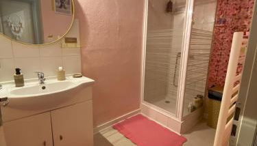 La Cigale- Rez de villa avec piscine - Foto 3